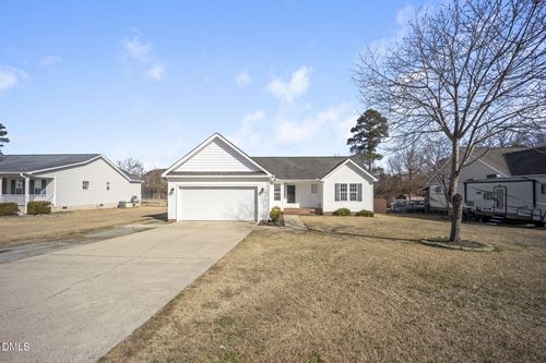 113 Dawn Ave, Four Oaks, NC, 27524-7749 | Card Image