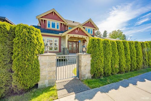 337 E 17th St, North Vancouver, BC, V7L2W1 | Card Image