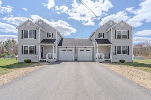 435 2nd Crown Point Rd, Strafford, NH, 03884-6201 | Card Image