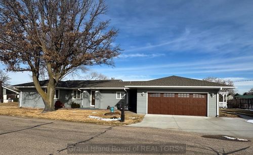 3 Kuster Lake, Grand Island, NE, 68801 | Card Image