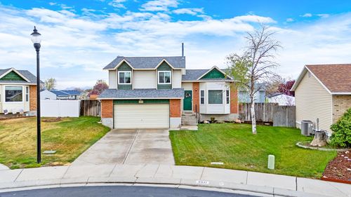 6641 S Coleus Ct, West Jordan, UT, 84081-4754 | Card Image