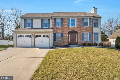 8 Dominion Dr, MARLTON, NJ, 08053-2496 | Card Image