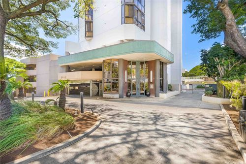 apt-1702-2040 Nuuanu Ave, Honolulu, HI, 96817-2514 | Card Image