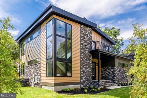 3215 Cofer Rd, FALLS CHURCH, VA, 22042-4212 | Card Image