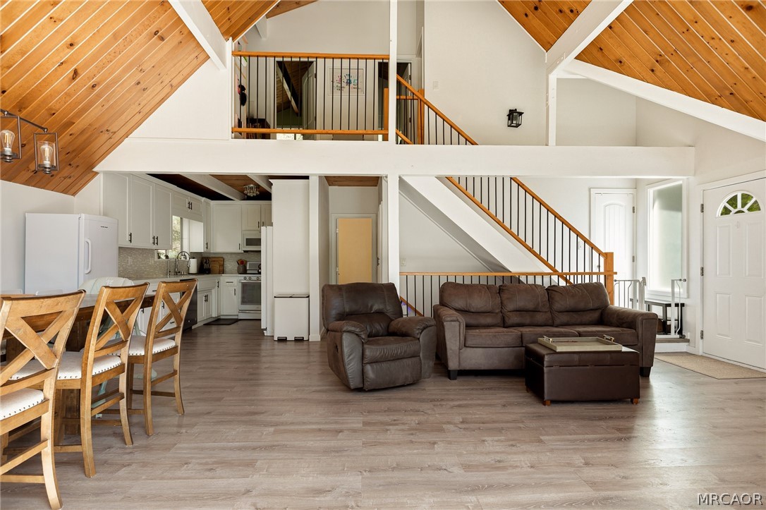 Residential in Lake Arrowhead 4