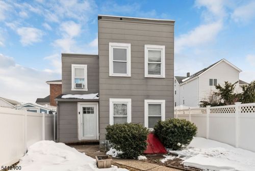 19 Entwistle Ave, Nutley, NJ, 07110-3209 | Card Image