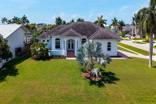405 Driftwood Ct, Marco Island, FL, 34145-4527 | Card Image