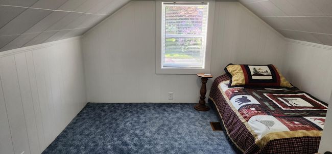 Third bedroom upper level | Image 11