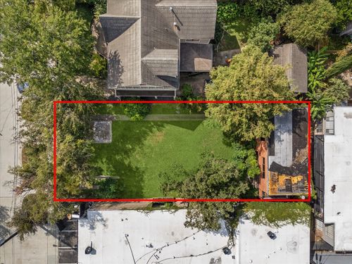 221 Emerson St, Houston, TX, 77006-4504 | Card Image