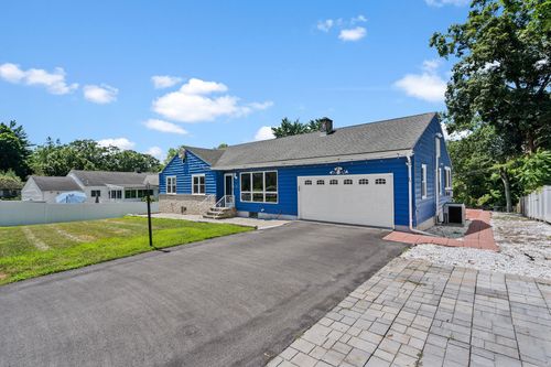 51 Loockerman Ave, Poughkeepsie, NY, 12601-5010 | Card Image