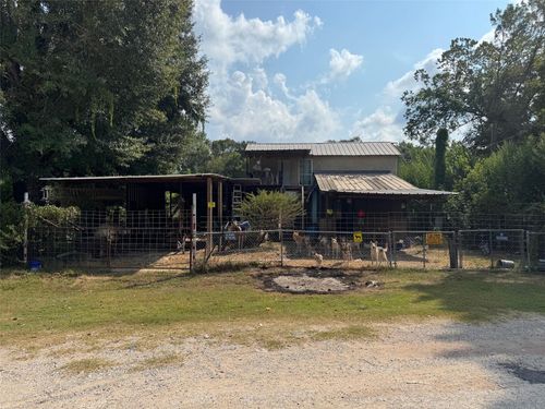 90 Jimmie Ln, Shepherd, TX, 77371-6288 | Card Image