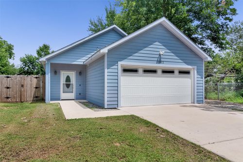1312 Elm St, Bonham, TX, 75418-3151 | Card Image