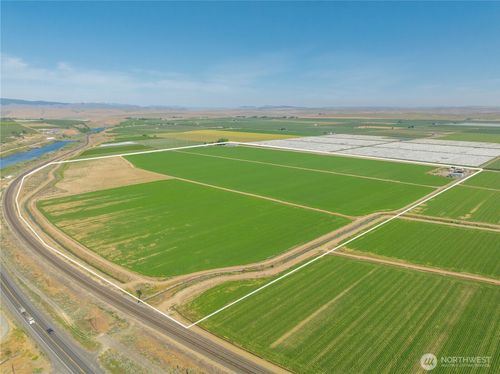 19527 Road 10.5 Nw, Quincy, WA, 98848 | Card Image