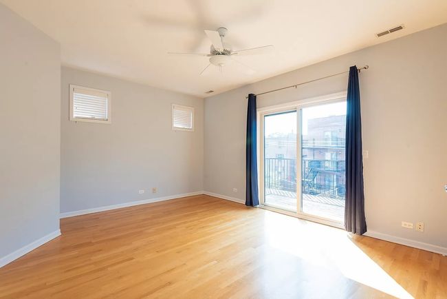 APT-3 - 939 W Montana St, Condo with 2 bedrooms, 2 bathrooms and 1 parking in CHICAGO IL | Image 4