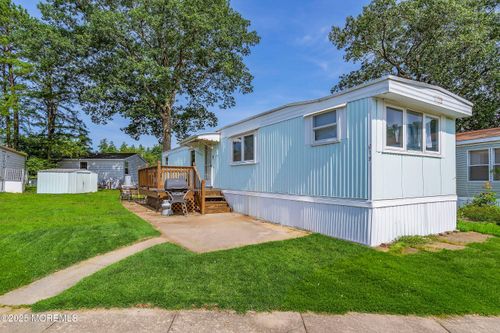 819 North St, Jackson, NJ, 08527-2806 | Card Image