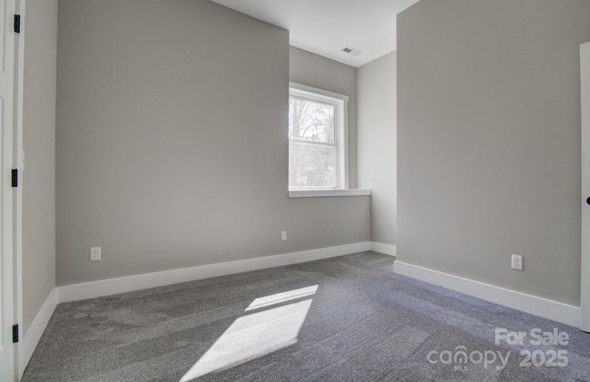 147 Northbend Dr, House other with 4 bedrooms, 4 bathrooms and null parking in Asheville NC | Image 16