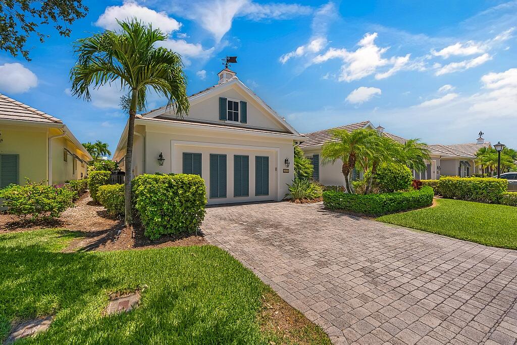 Seasons Ter, Vero Beach, FL 32963
