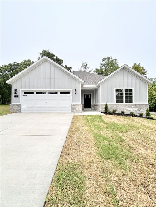 8 Kirkdouglas Lane, Bella Vista, AR, 72715 | Card Image