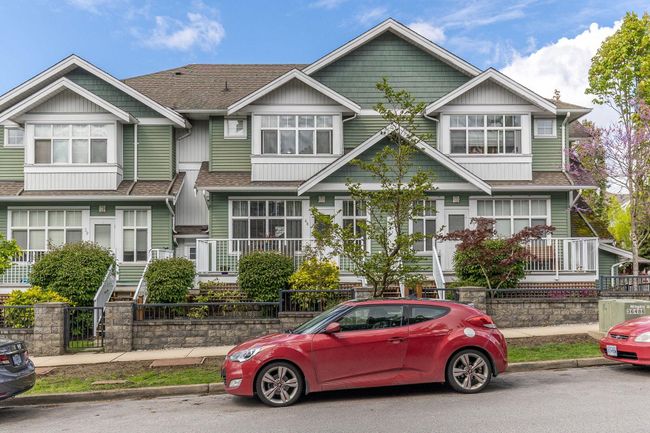40 - 6785 193 Street, Townhouse with 3 bedrooms, 2 bathrooms and 4 parking in Surrey BC | Image 3
