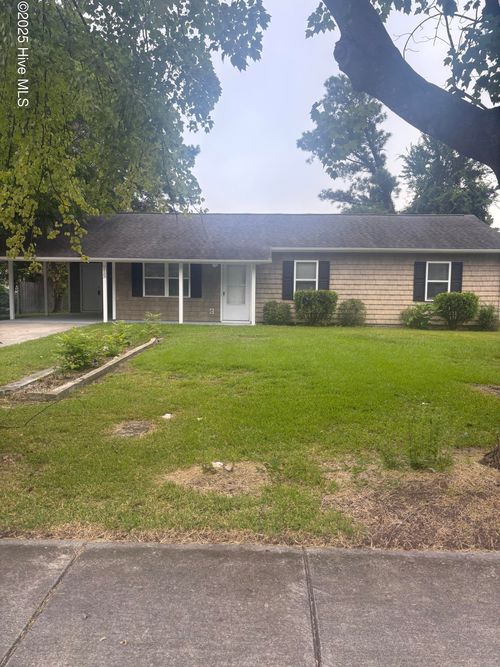 119 King St, Jacksonville, NC, 28540-7026 | Card Image