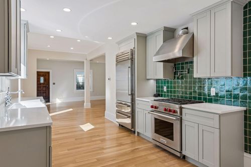 4525 Abbott Ave S, Minneapolis, MN, 55410-1446 | Card Image