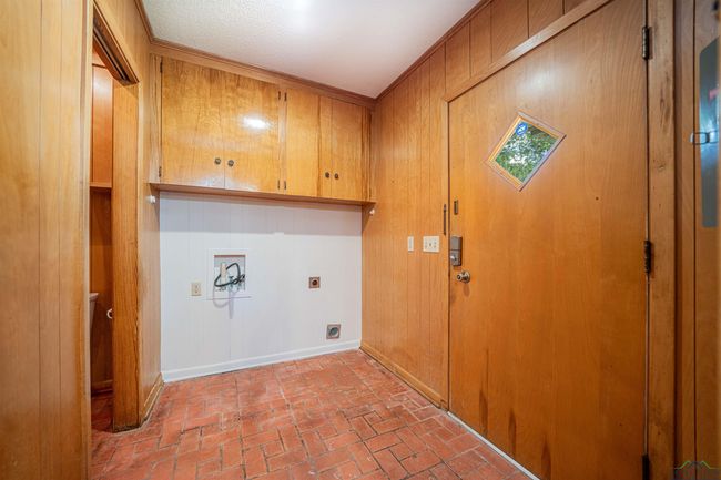 201 Bronco Ln, House other with 4 bedrooms, 2 bathrooms and null parking in Linden TX | Image 20