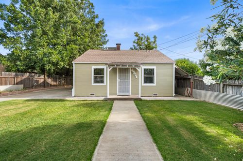 4904 E Harvest Road, Acampo, CA, 95220 | Card Image