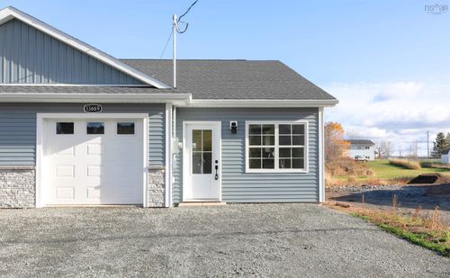 13669 Highway 1, Hants Border, NS, B0P1P0 | Card Image