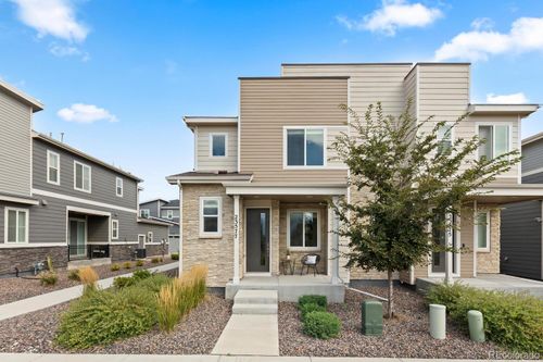 23577 E 5th Pl, Aurora, CO, 80018-1790 | Card Image
