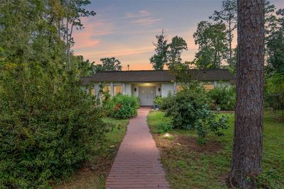 2211 Nw 27 Th Terrace, House other with 4 bedrooms, 3 bathrooms and null parking in Gainesville FL | Image 3