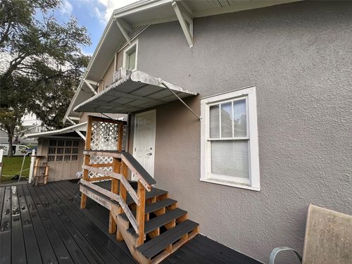 233 W Pennsylvania Ave, Deland, FL, 32720-3430 | Card Image