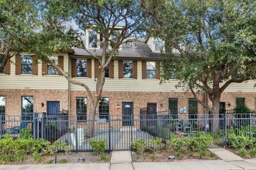 9026 Lakes At 610 Drive, Houston, TX, 77054 | Card Image