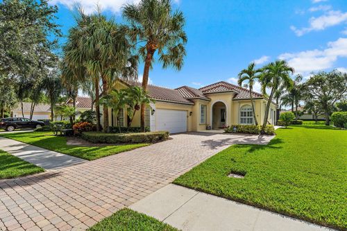 108 Euphrates Cir, Palm Beach Gardens, FL, 33410-2184 | Card Image