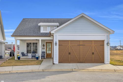 103 Cottage Ln, Greenwood, SC, 29649-8304 | Card Image