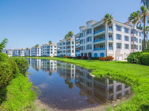 apt-201-9013 Somerset Bay Ln, Vero Beach, FL, 32963-3677 | Card Image