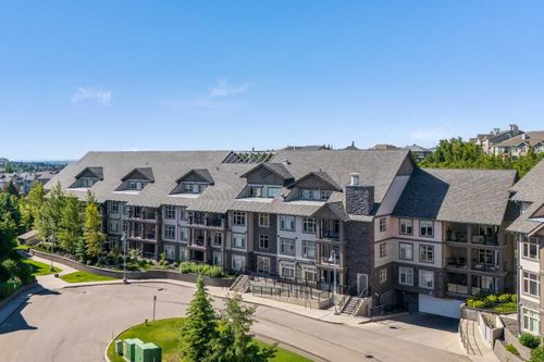 103-25 Aspenmont Hts Sw, Calgary, AB, T3H0E4 | Card Image