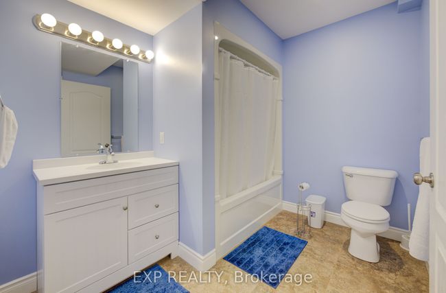 165 River Run Rd, House other with 4 bedrooms, 4 bathrooms and 4 parking in Drayton ON | Image 36