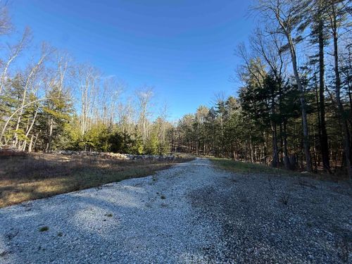 2-58-2 Davisville Rd, Wilton, NH, 03086-5301 | Card Image