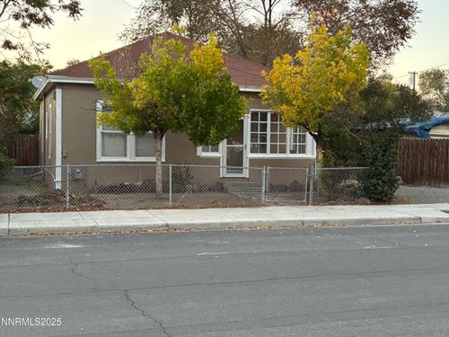 1075 Dartmouth Ave, Lovelock, NV, 89419-5474 | Card Image