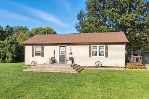 1665 N Mountain Lake Rd, Albion, IN, 46701-9317 | Card Image