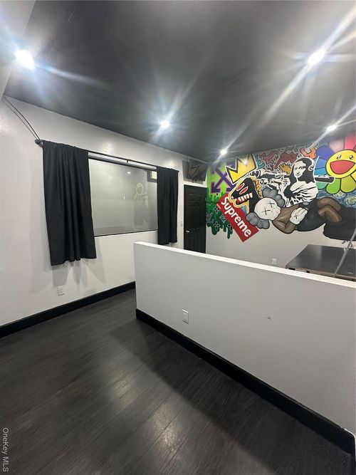 1615 Grand Ave, North Baldwin, NY, 11510-1830 | Card Image