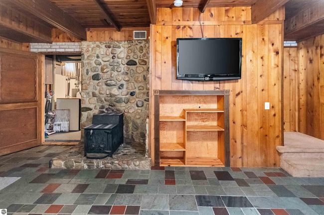 2481 S Schomberg Rd, House other with 3 bedrooms, 2 bathrooms and null parking in Lake Leelanau MI | Image 42