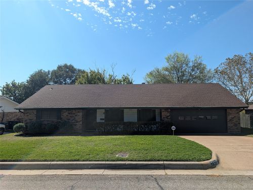 7600 Trimble Dr, Fort Worth, TX, 76134-4664 | Card Image