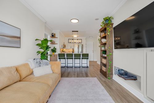 505-1801 Bayview Ave, East York, ON, M4G4K2 | Card Image