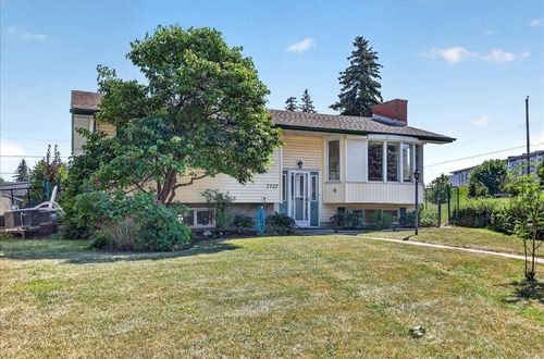 7727 Bowcliffe Cres Nw, Calgary, AB, T3B2S6 | Card Image