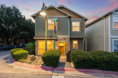94c-1900 Tramson Dr, Austin, TX, 78741-7084 | Card Image