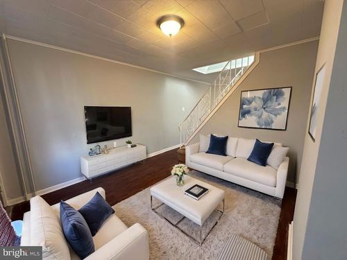 2028 Haworth St, PHILADELPHIA, PA, 19124-2210 | Card Image