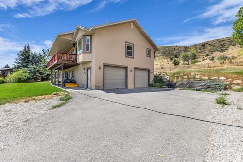 878 S West Hoytsville Rd, Coalville, UT, 84017-9762 | Card Image
