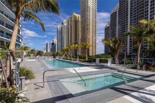505-17550 Collins Ave, Sunny Isles Beach, FL, 33160-2867 | Card Image