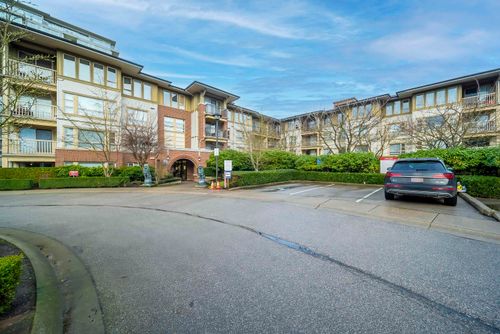 5403-5111 Garden City Rd, Richmond, BC, V6X4H4 | Card Image